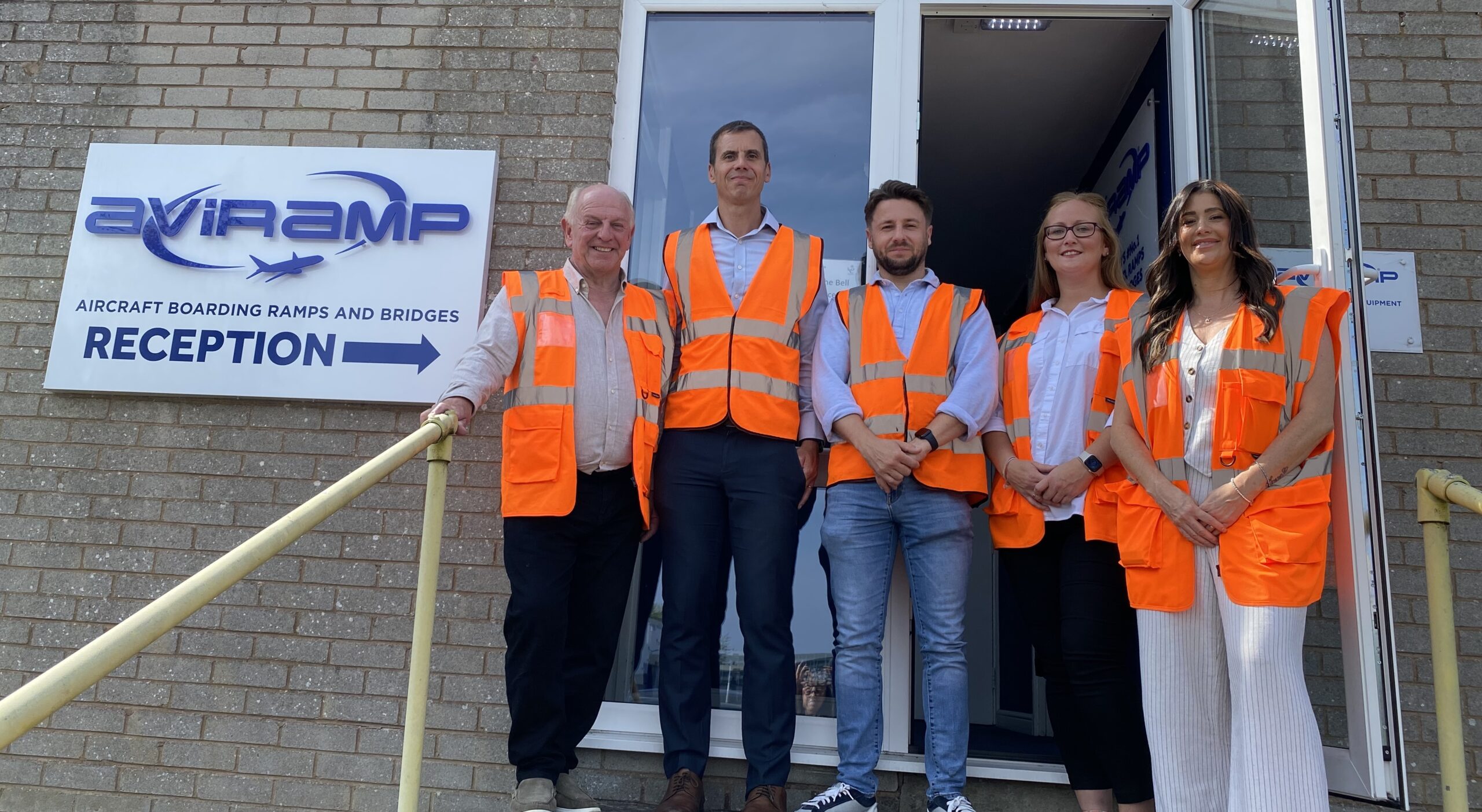 The Aviramp team with Ground Handling International